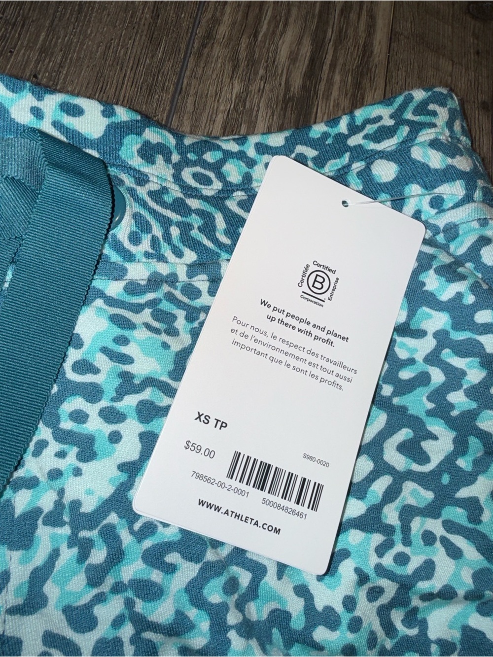 Athleta XS Bundle Shorts NWT/EUC Size XS - Picture 3 of 7